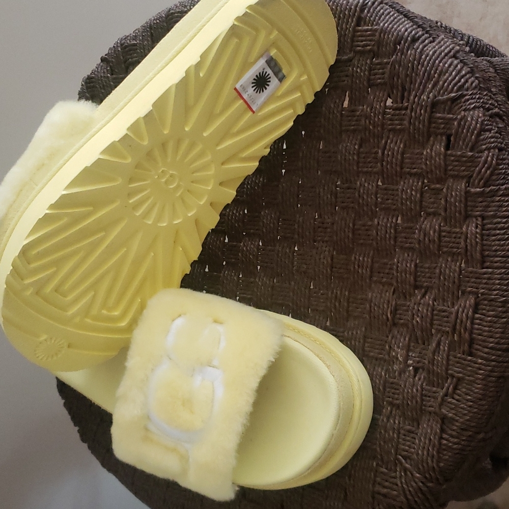 Ugg Slides - image 1